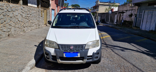 Fiat Idea 1.8 Adventure Locker Flex 5p