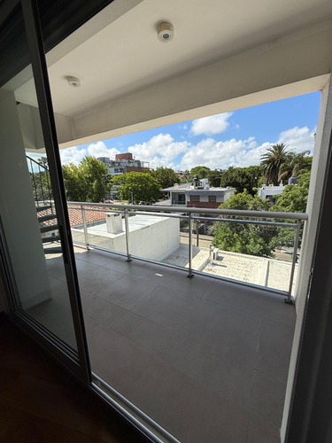 Alquilo Hermoso Penthouse Frente Al Puerto Buceo, Colegio Frances, 4 Dormitorios 3 Baños Terraza