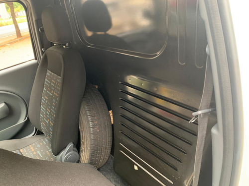 Fiat Fiorino 1.4 MPI FURGÃO ENDURANCE 8V FLEX 2P MANUAL