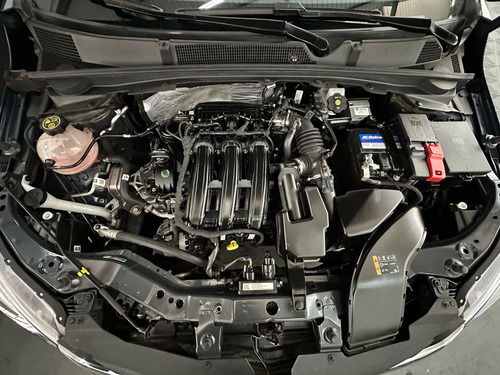 Chevrolet Onix plus 1.0 Lt 4p