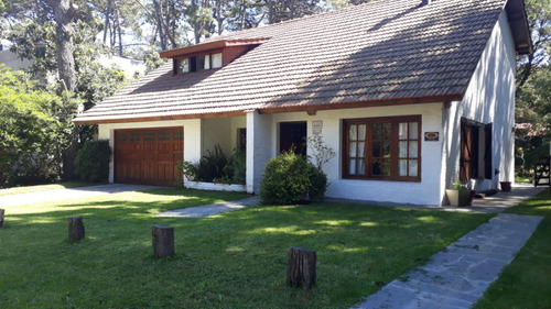 Alquilo Casa Zona Bosque En Pinamar