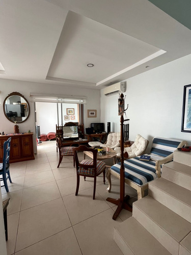 Excelente Casa En Altus 1 Condominio Cerrado De 50 Casas Con Alberca