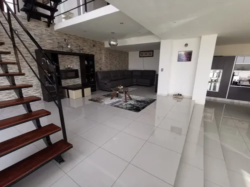 Preciosa Residencia De Autor En Los Cipreses, Vista Espectacular, Única !!
