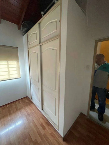 Imagen 7 de 11 de Duplex En Venta, Ituzaingo Norte, Garage Patio Y Vestidor