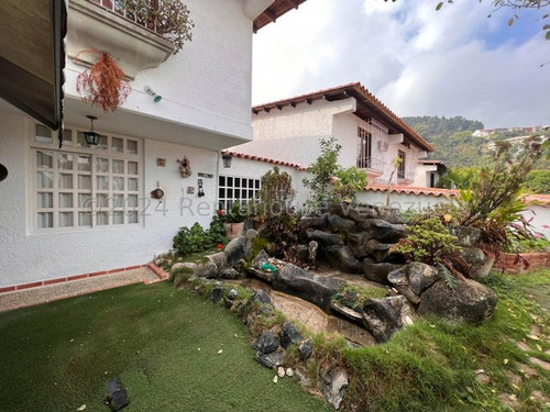 Estupenda Quinta Con Hermoso Jardin Y Excelente Distribucion Alto Prado