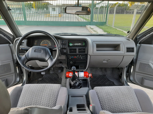 Isuzu Pick Up 2.8 Turbo D/c 4x2