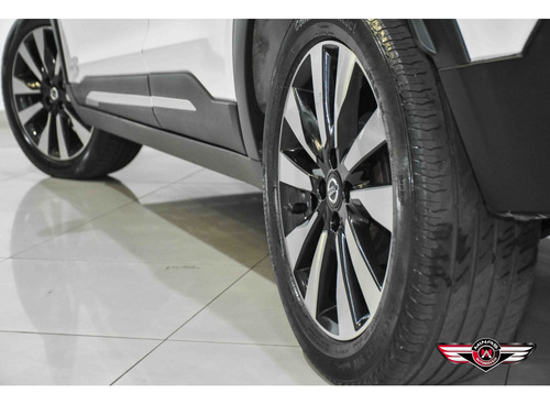 Nissan Kicks 1.6 16V FLEXSTART SV 4P XTRONIC