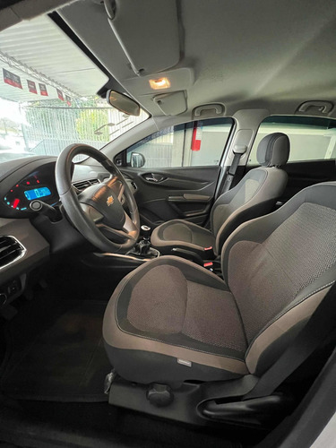 Imagem 4 de 9 de Chevrolet Prisma 2015 1.0 Lt 4p