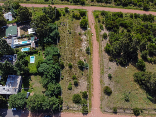 Lote En Venta En Pinares (ref: Sdr-3147)