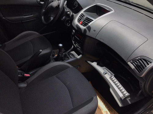 Peugeot 207 1.6 Xt Compact Sedan 2012