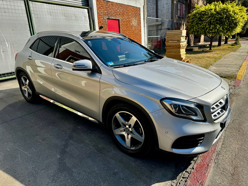 Mercedes-Benz Clase GLA 1.6 Gla250 Amg-line 211cv
