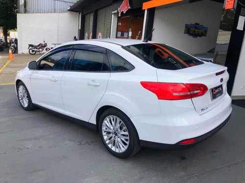Ford Focus Sedan Focus Se 2.0