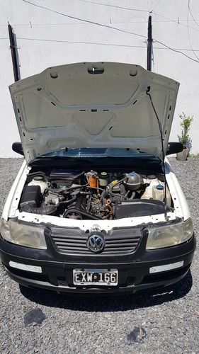 Imagen 12 de 14 de Volkswagen Saveiro 1.9 Dh Aa