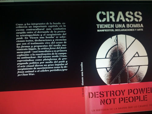 Libro Crass Tienen Una Bomba