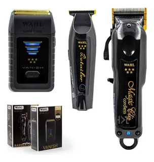 Combo Wahl Black Magic Clip Y Detailer Li + Rasuradora Color Negro