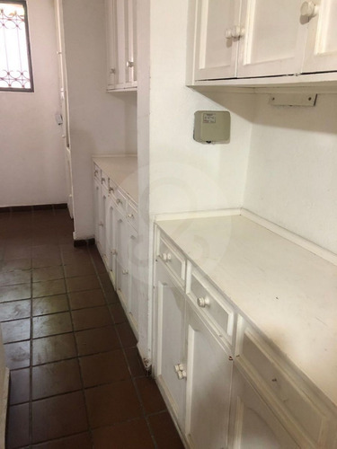 Casa En Venta En Lomas De Bezares
