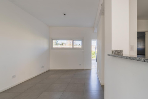 Casa En Complejo Lorenza Zenavilla