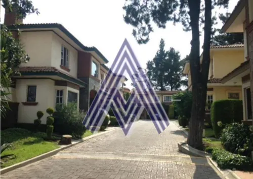 Venta De Casa En Metepec Colonia Santa Maria Magdalena Ocotitlan