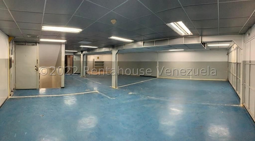 Imagen 4 de 13 de Excelente Local Comercial De 3 Niveles En Venta La Candelaria Mls #23-9731