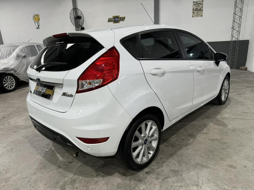 Ford Fiesta Kinetic 1.6 Se Powershift 120cv