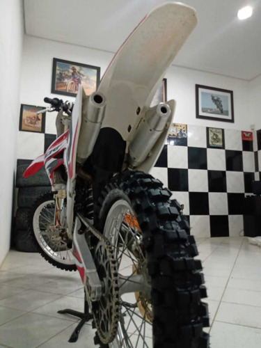 Imagem 4 de 7 de Honda Crf