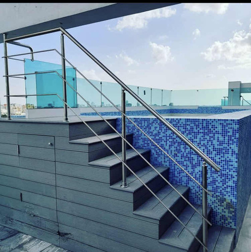Barandas Para Jacuzzi Y Piscina En Acero Inoxidable Y Vidrio