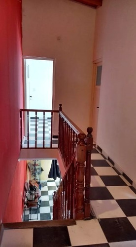 Imagen 5 de 13 de Propiedad De Dos Pisos - Barrio El Cortijo