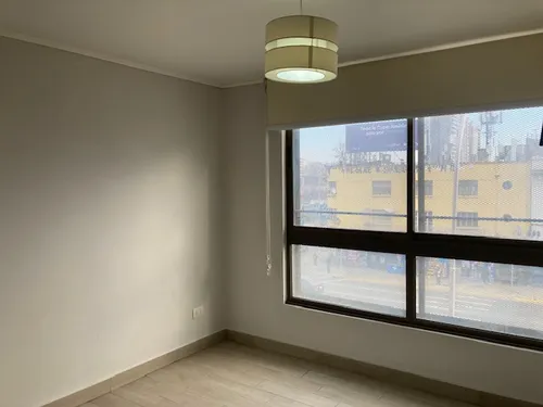 Departamento En Av. Vicuña Mackenna Con Irarrazabal