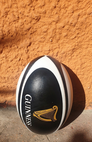 Imagen 3 de 4 de Pelota Amateur Rugby Cuerina Resistente Y Fuerte Crazy Shop