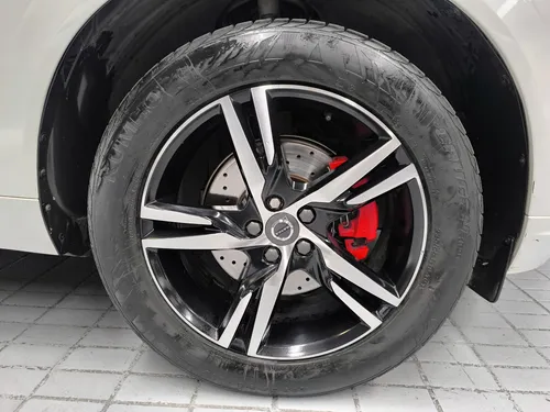 Volvo XC60 2.0 T5 Awd R-design