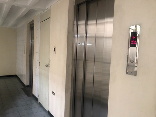 Imagen 3 de 17 de Apartamento En Conjunto Residencial La Laguna / Raquel Rebolledo / La Gran Manzana Real Estate (lgm)