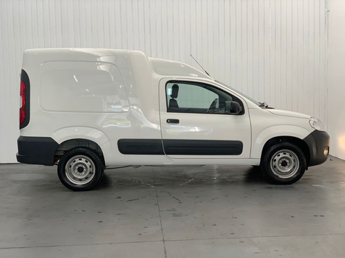 Imagem 5 de 22 de Fiat Fiorino 2020 1.4 Hard Work