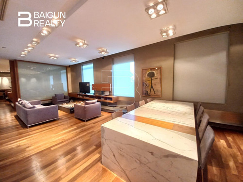 Departamento 2 Ambientes Con Cochera En Venta En Puerto Madero