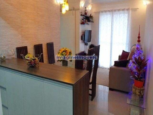 Imagem 1 de 28 de Apto Em Itaquera Com 3 Dorms Sendo 1 Suíte, 1 Vaga, 66m² - Ap0805