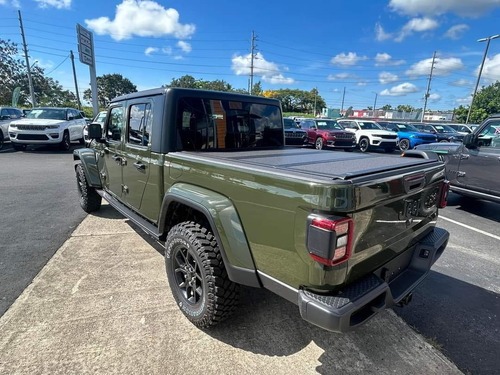Jeep Gladiator Willys