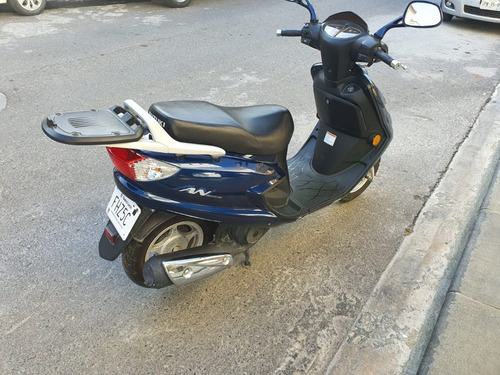 Imagen 2 de 5 de Motocicleta Suzuki An125
