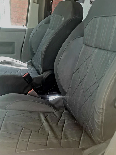 Volkswagen Transporter 1.9 I Comfortline Porton Doble 802
