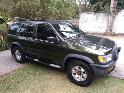 Nissan Pathfinder 3.0 Se