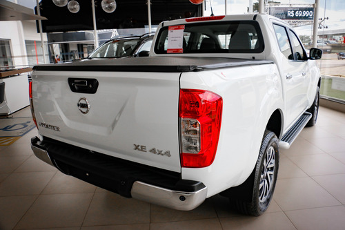Imagem 10 de 14 de Nissan Frontier 2.3 Td Cd Xe 4x4 (aut)