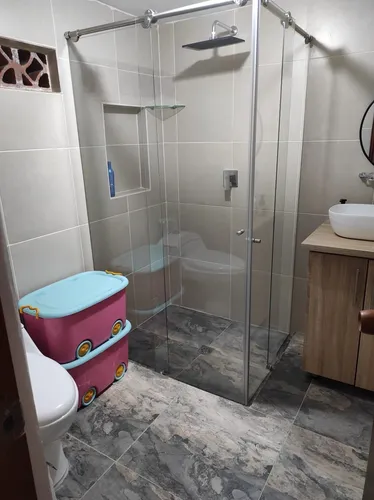 Tu Hogar Ideal, Casa Unifamiliar Remodelada En Unidad Con Piscina, 4 Alcobas Y Parqueadero 120m. Excelente Precio.