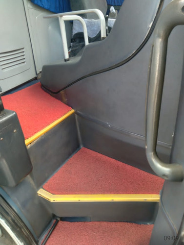 Neobus Thunder Plus Thuder Plus
