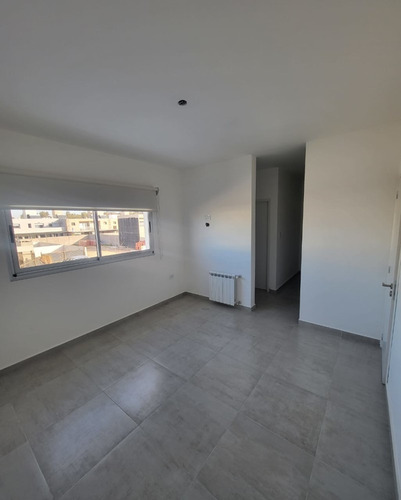 Imagen 11 de 28 de Claros Del Bosque / Village, Duplex De 3 Dormitorios, Escritorio, Pileta, Asador