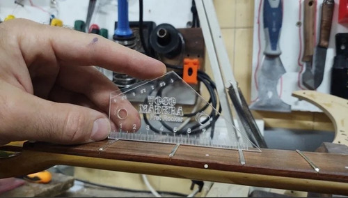 Imagen 3 de 3 de Fret Rocker, Con Regla Y Medidor De Altura De Acrilico