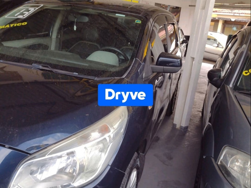Imagem 3 de 11 de Chevrolet Spin Lt 1.8 8v Flex