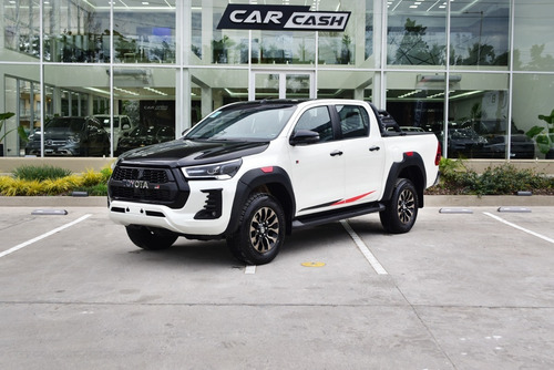 Imagen 4 de 24 de Toyota Hilux Dc 2.8 Tdi 4x4 Gr Sport Aut 224cv - Car Cash