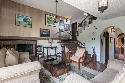 Casa En Venta En La Calera. Cod V9446