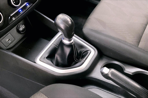 Imagen 17 de 25 de Hyundai Creta 5 Pts Gls 16l Ta Ra-16