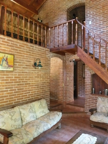Imagen 1 de 30 de Tradicional Casa En Zona Norte Residencial Suite Hidro