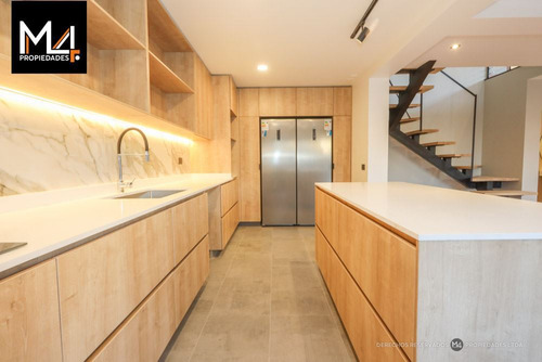 Moderna Casa , Nueva 3dor 2 Estar Piscina Vitacura