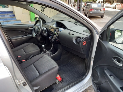 Toyota Etios 1.5 Sedan X 2018